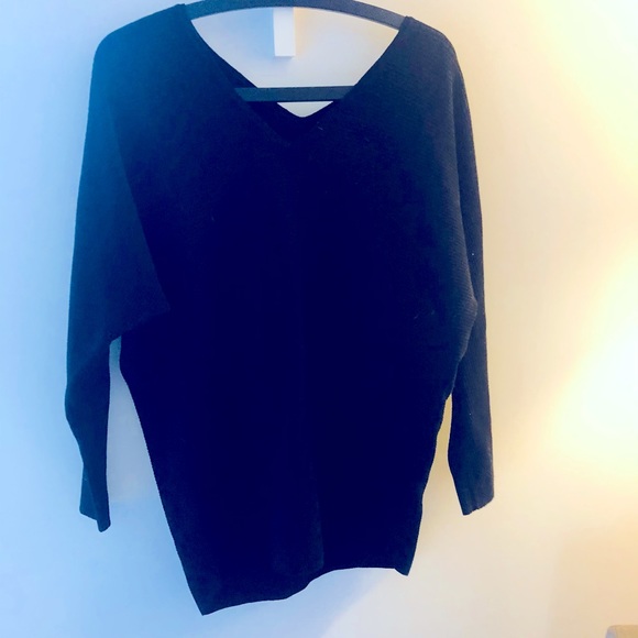 Black ribbed v neck sweater - Picture 1 of 1